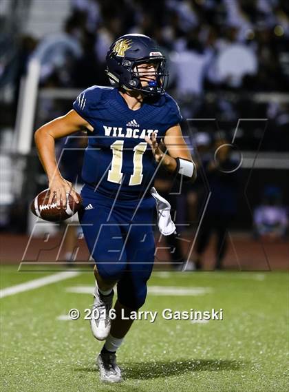 Thumbnail 3 in Oxnard vs. West Ranch photogallery.