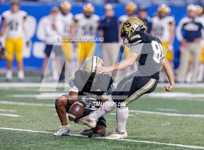 Thumbnail 3 in Swainsboro vs. Prince Avenue Christian (GHSA 1A Division 1 Championship) photogallery.