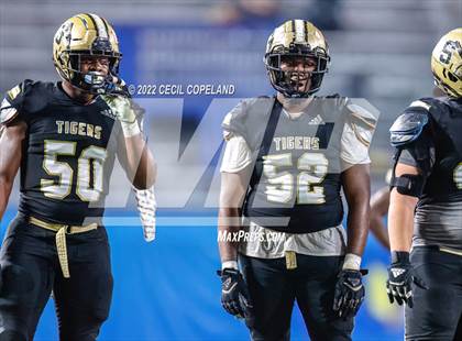 Thumbnail 3 in Swainsboro vs. Prince Avenue Christian (GHSA 1A Division 1 Championship) photogallery.