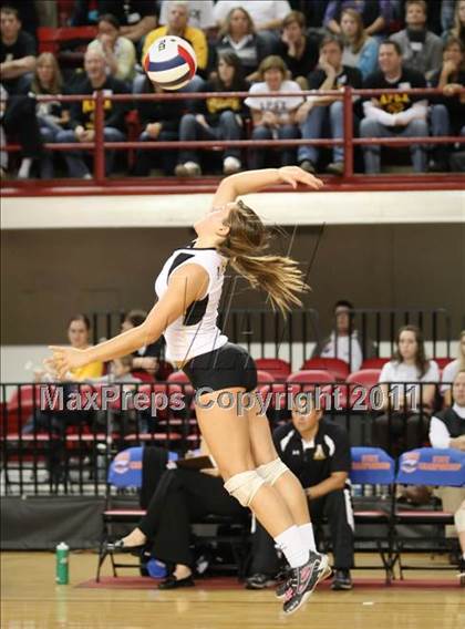 Thumbnail 3 in Apex vs Providence (NCHSAA 4A Final) photogallery.