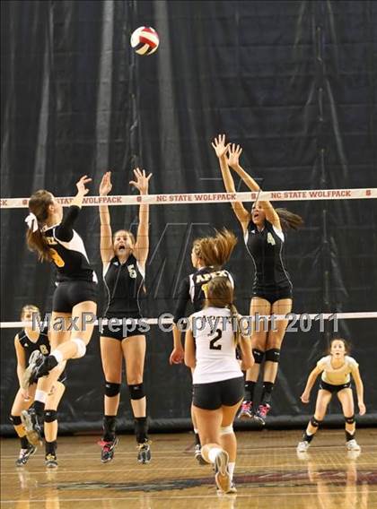 Thumbnail 3 in Apex vs Providence (NCHSAA 4A Final) photogallery.
