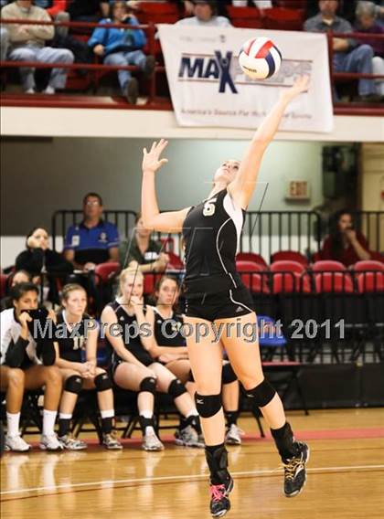 Thumbnail 2 in Apex vs Providence (NCHSAA 4A Final) photogallery.