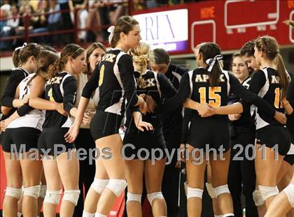 Thumbnail 3 in Apex vs Providence (NCHSAA 4A Final) photogallery.