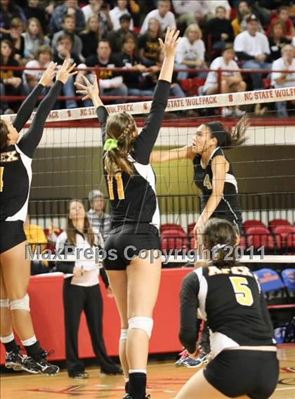 Thumbnail 2 in Apex vs Providence (NCHSAA 4A Final) photogallery.