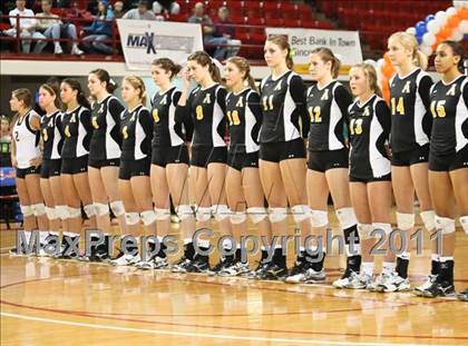 Thumbnail 1 in Apex vs Providence (NCHSAA 4A Final) photogallery.