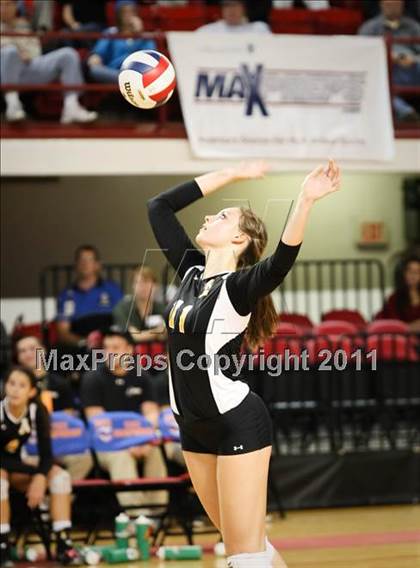 Thumbnail 1 in Apex vs Providence (NCHSAA 4A Final) photogallery.