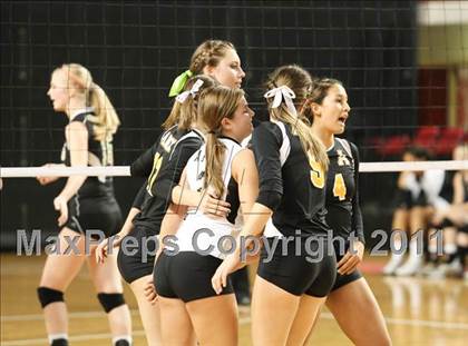 Thumbnail 1 in Apex vs Providence (NCHSAA 4A Final) photogallery.