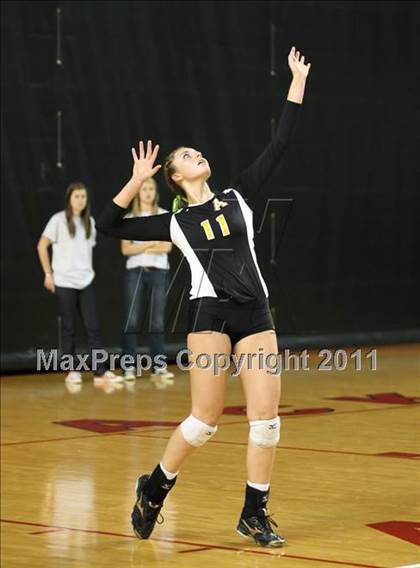 Thumbnail 1 in Apex vs Providence (NCHSAA 4A Final) photogallery.