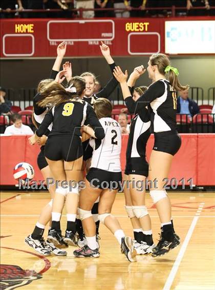 Thumbnail 1 in Apex vs Providence (NCHSAA 4A Final) photogallery.