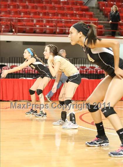 Thumbnail 2 in Apex vs Providence (NCHSAA 4A Final) photogallery.