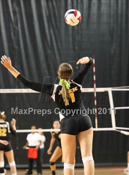 Thumbnail 1 in Apex vs Providence (NCHSAA 4A Final) photogallery.