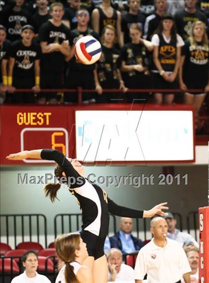 Thumbnail 3 in Apex vs Providence (NCHSAA 4A Final) photogallery.