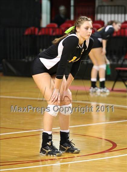Thumbnail 2 in Apex vs Providence (NCHSAA 4A Final) photogallery.