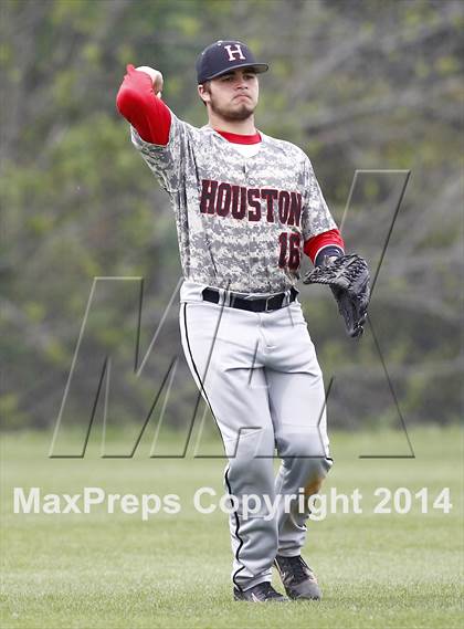 Thumbnail 1 in Houston vs. Collierville photogallery.