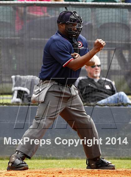 Thumbnail 3 in Houston vs. Collierville photogallery.