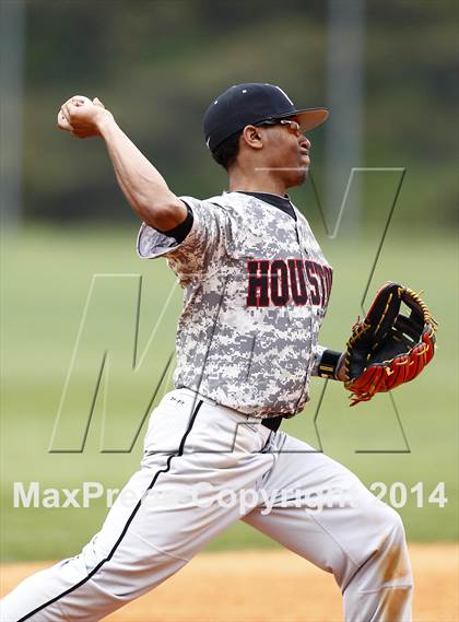 Thumbnail 3 in Houston vs. Collierville photogallery.