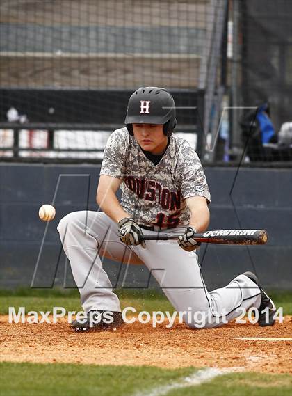Thumbnail 2 in Houston vs. Collierville photogallery.