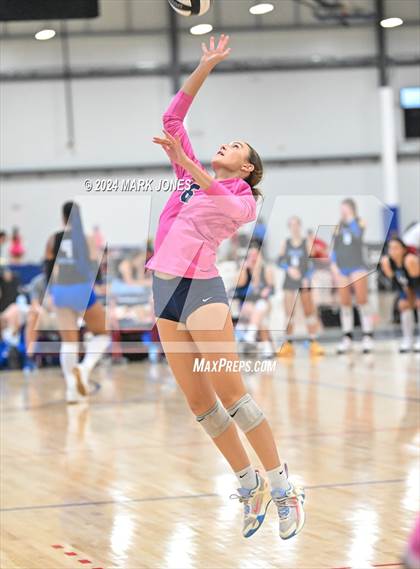 Thumbnail 2 in Salpointe Catholic vs. Vista Murrieta (Nike TOC Southwest) photogallery.