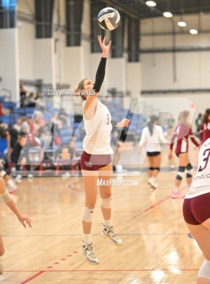 Thumbnail 1 in Salpointe Catholic vs. Vista Murrieta (Nike TOC Southwest) photogallery.