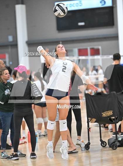 Thumbnail 1 in Salpointe Catholic vs. Vista Murrieta (Nike TOC Southwest) photogallery.