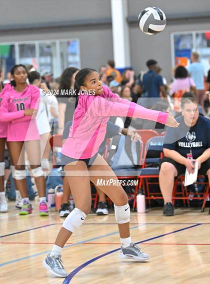 Thumbnail 3 in Salpointe Catholic vs. Vista Murrieta (Nike TOC Southwest) photogallery.
