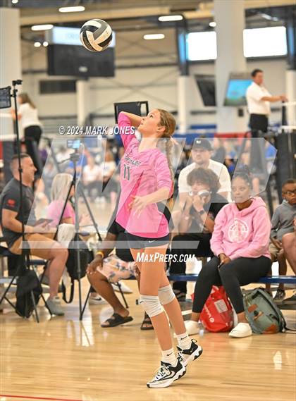 Thumbnail 1 in Salpointe Catholic vs. Vista Murrieta (Nike TOC Southwest) photogallery.