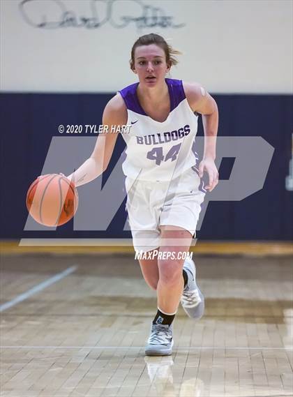 Thumbnail 3 in New Palestine vs. Brownsburg (IHSAA 4A Fourth Round Playoff) photogallery.