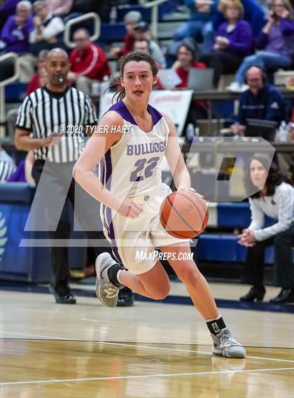 Thumbnail 1 in New Palestine vs. Brownsburg (IHSAA 4A Fourth Round Playoff) photogallery.