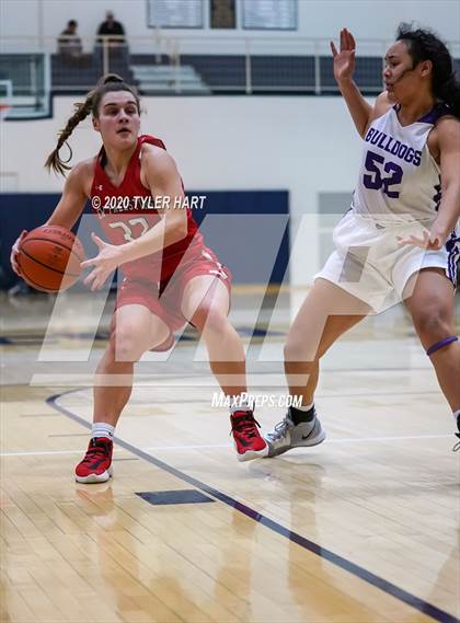 Thumbnail 1 in New Palestine vs. Brownsburg (IHSAA 4A Fourth Round Playoff) photogallery.