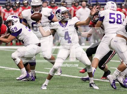 Thumbnail 1 in Lake Travis vs Weslaco (UIL 6A Regional Playoff) photogallery.