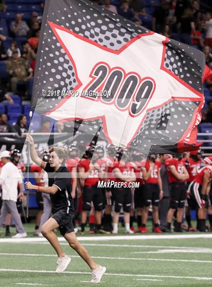 Thumbnail 3 in Lake Travis vs Weslaco (UIL 6A Regional Playoff) photogallery.