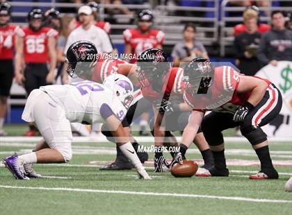 Thumbnail 3 in Lake Travis vs Weslaco (UIL 6A Regional Playoff) photogallery.