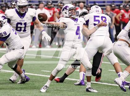 Thumbnail 2 in Lake Travis vs Weslaco (UIL 6A Regional Playoff) photogallery.
