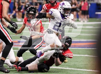 Thumbnail 3 in Lake Travis vs Weslaco (UIL 6A Regional Playoff) photogallery.