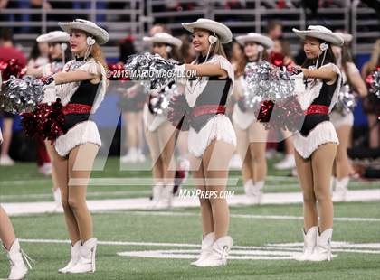 Thumbnail 2 in Lake Travis vs Weslaco (UIL 6A Regional Playoff) photogallery.