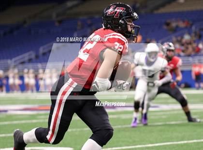 Thumbnail 2 in Lake Travis vs Weslaco (UIL 6A Regional Playoff) photogallery.