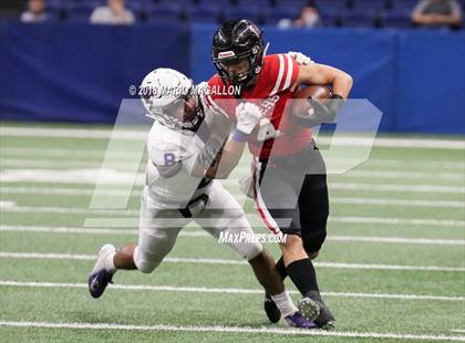 Thumbnail 1 in Lake Travis vs Weslaco (UIL 6A Regional Playoff) photogallery.