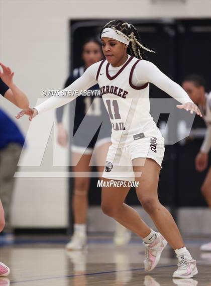Thumbnail 1 in Mullen vs Cherokee Trail (Grandview High School) photogallery.