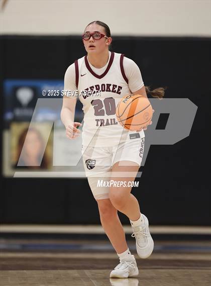 Thumbnail 3 in Mullen vs Cherokee Trail (Grandview High School) photogallery.