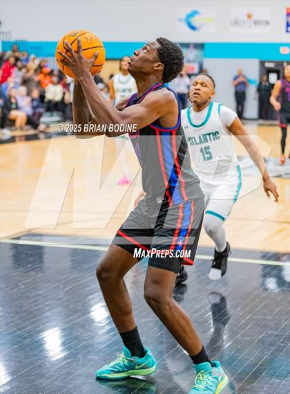 Thumbnail 3 in Atlantic Collegiate Academy vs Mullins (SCHSL 2A Round 3) photogallery.