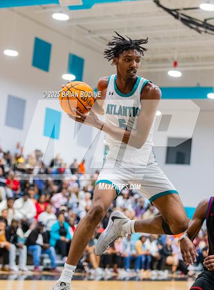 Thumbnail 2 in Atlantic Collegiate Academy vs Mullins (SCHSL 2A Round 3) photogallery.