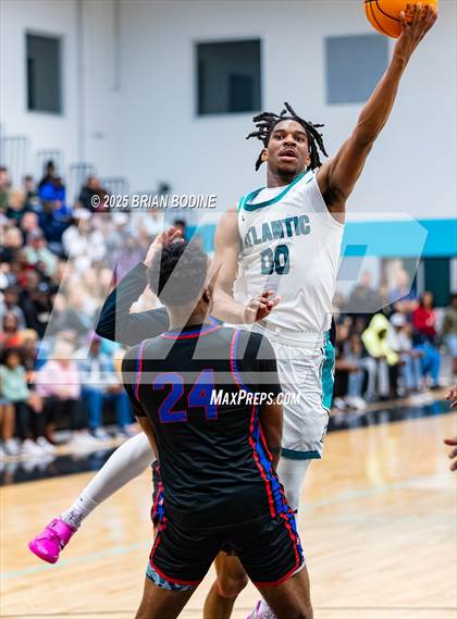 Thumbnail 3 in Atlantic Collegiate Academy vs Mullins (SCHSL 2A Round 3) photogallery.
