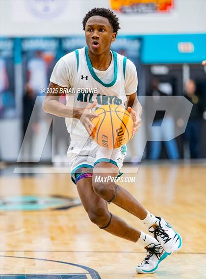 Thumbnail 2 in Atlantic Collegiate Academy vs Mullins (SCHSL 2A Round 3) photogallery.