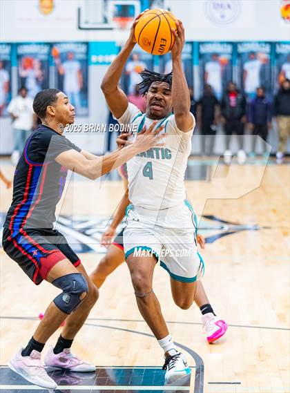 Thumbnail 1 in Atlantic Collegiate Academy vs Mullins (SCHSL 2A Round 3) photogallery.