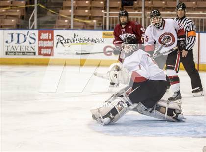 Thumbnail 3 in Bedford vs Concord (NHIAA D1 Final) photogallery.