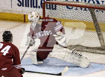 Thumbnail 3 in Bedford vs Concord (NHIAA D1 Final) photogallery.