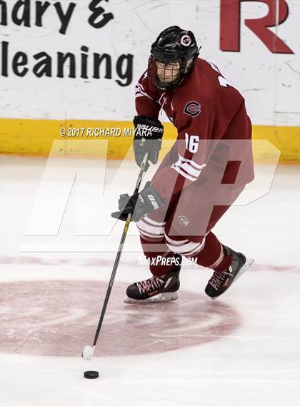 Thumbnail 1 in Bedford vs Concord (NHIAA D1 Final) photogallery.
