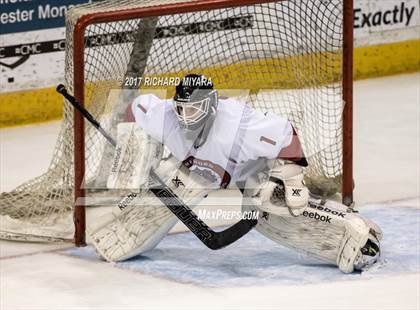 Thumbnail 3 in Bedford vs Concord (NHIAA D1 Final) photogallery.