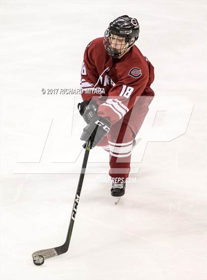 Thumbnail 3 in Bedford vs Concord (NHIAA D1 Final) photogallery.