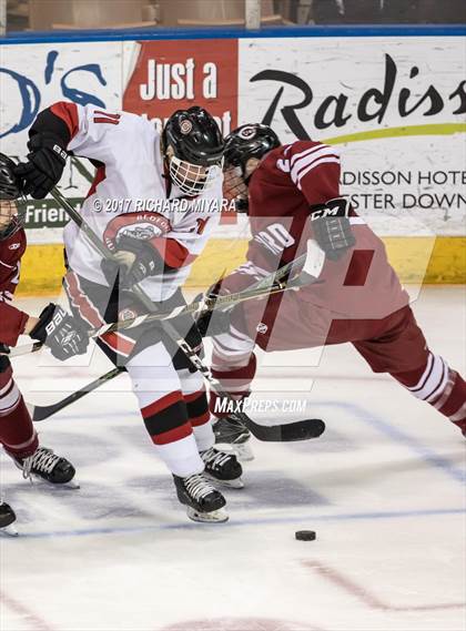 Thumbnail 3 in Bedford vs Concord (NHIAA D1 Final) photogallery.